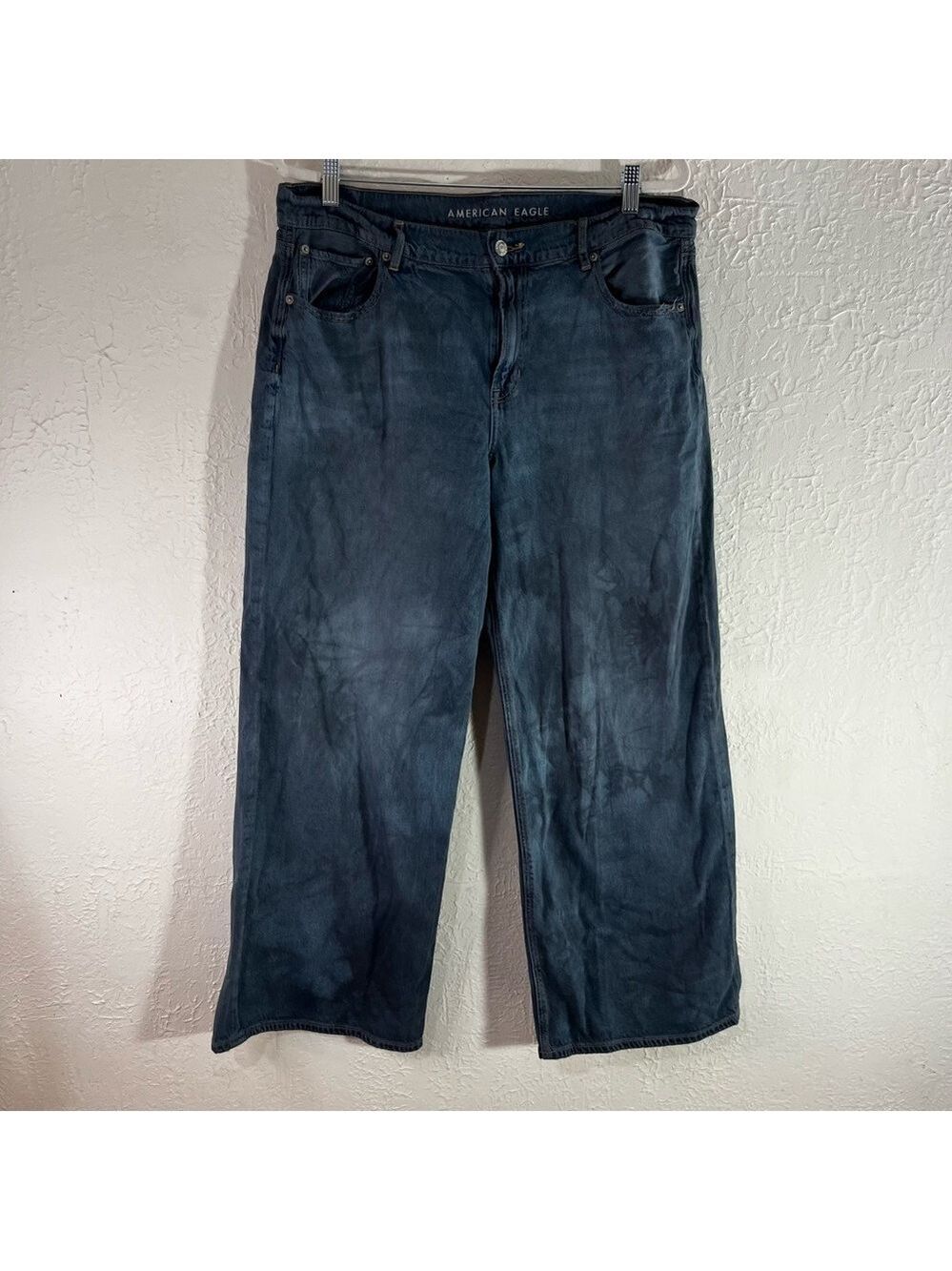 American Eagle Low Rise Baggy Wide Leg Skater Jeans in Blue Tie Dye Short Inseam